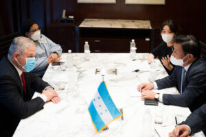 Durante la reunion en Seul, Samsung solicito el apoyo a Busan como ciudad candidata para la Expo 2030